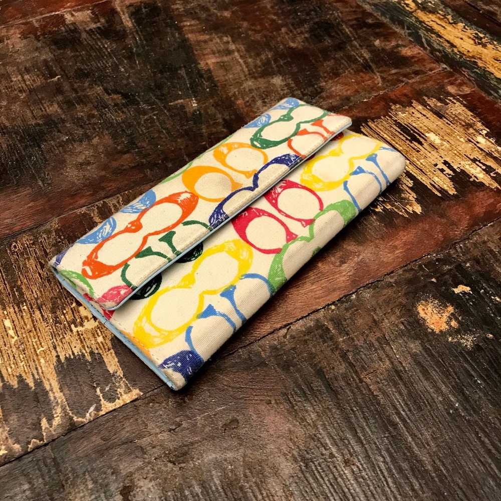 Rare Vintage Coach Jacquard Rainbow 🌈 Wallet